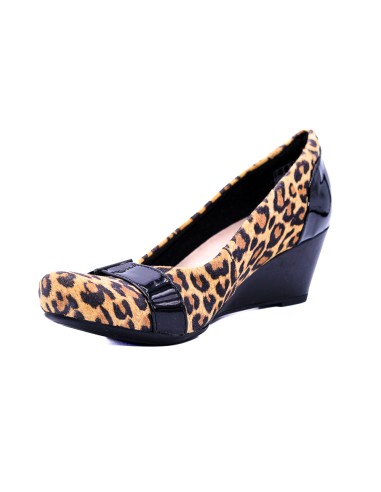 COLLECTION BY CLARKS